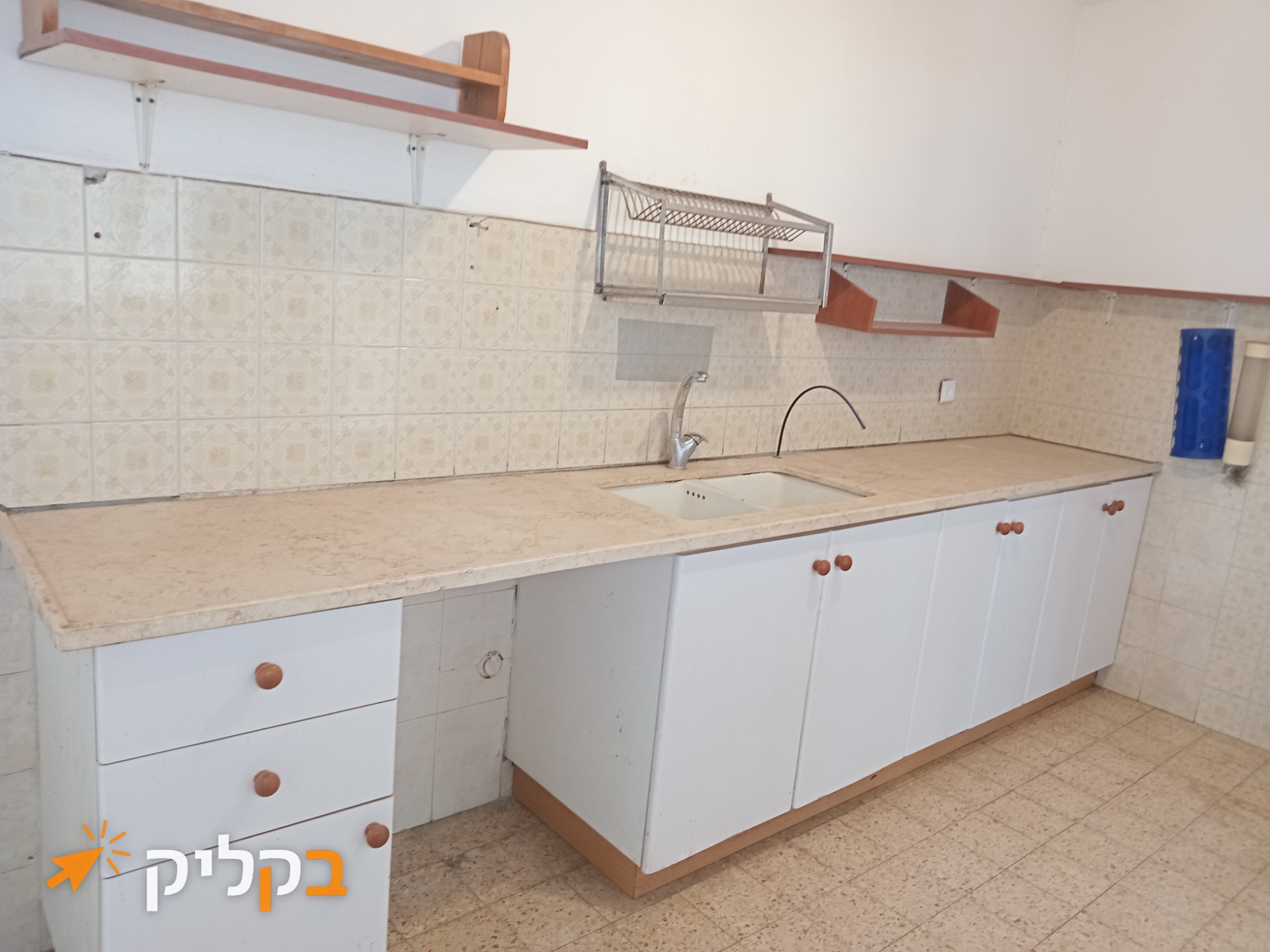 פנטהאוז ענק כ- 300 מ"ר להשכרה מיידי - במחיר מציאה